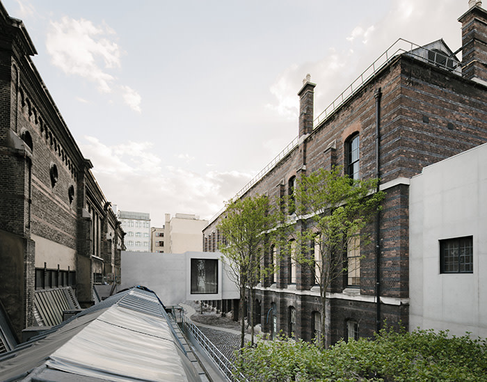 The Royal Academy's new Weston Bridge and Lovelace Courtyard