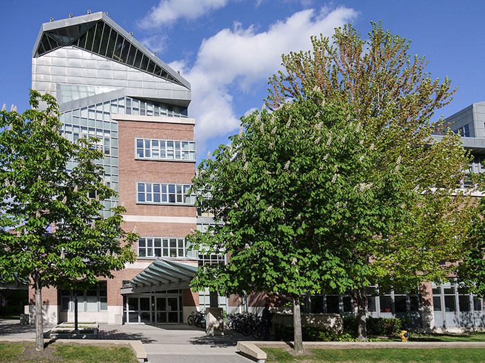 BKRJP8 University of Toronto Rotman Business School Building