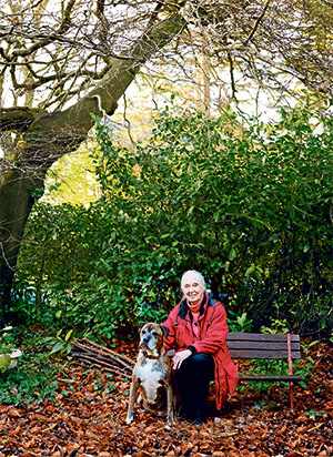 Jane Goodall with her favourite dog Charlie 