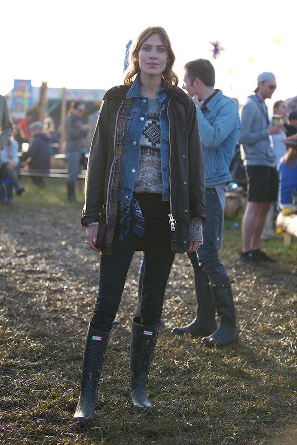 Alexa Chung in her waxed Barbour jacket, Glastonbury, 2015