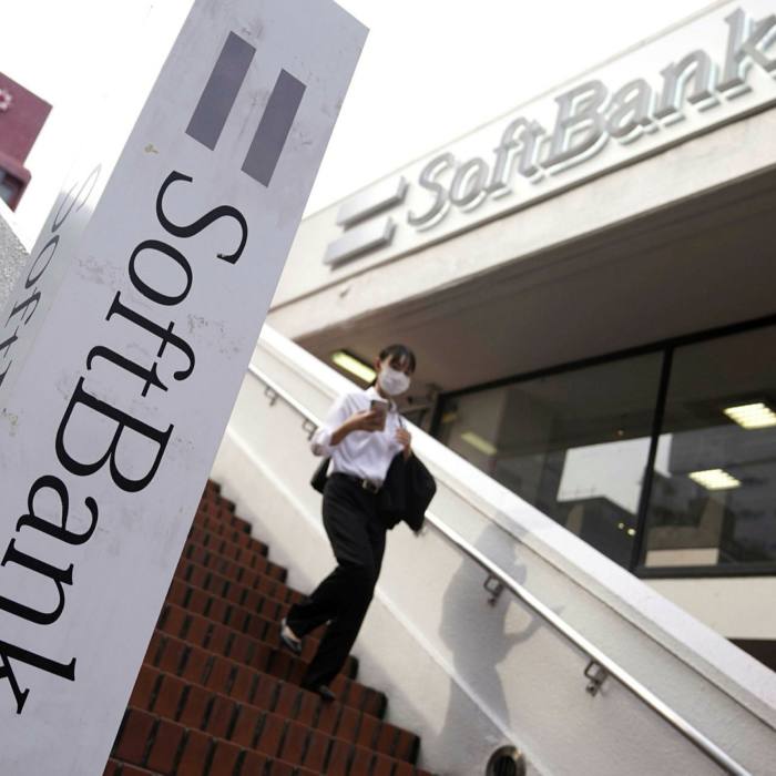 SoftBank, which had invested €900m into Wirecard, supported a proposal for an independent audit into the FT’s allegations