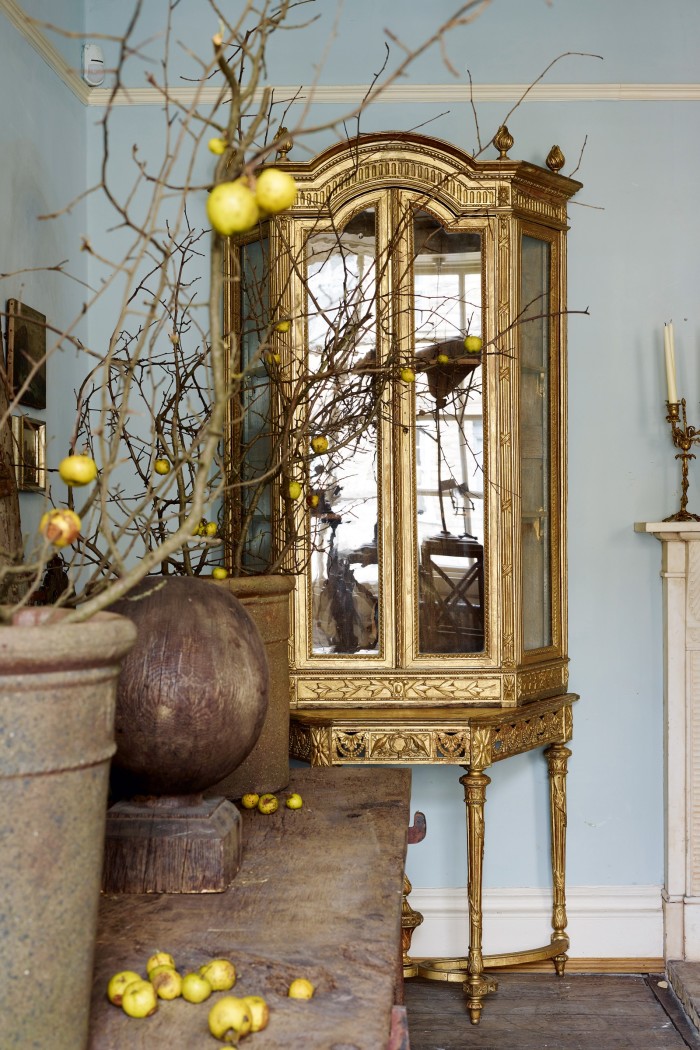 An early-20th‑century French gilt vitrine, £6,500 