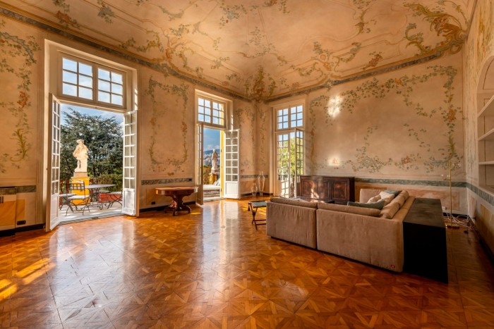 The interior of a villa in Genoa with frescoed walls and ceiling, €2.2mn