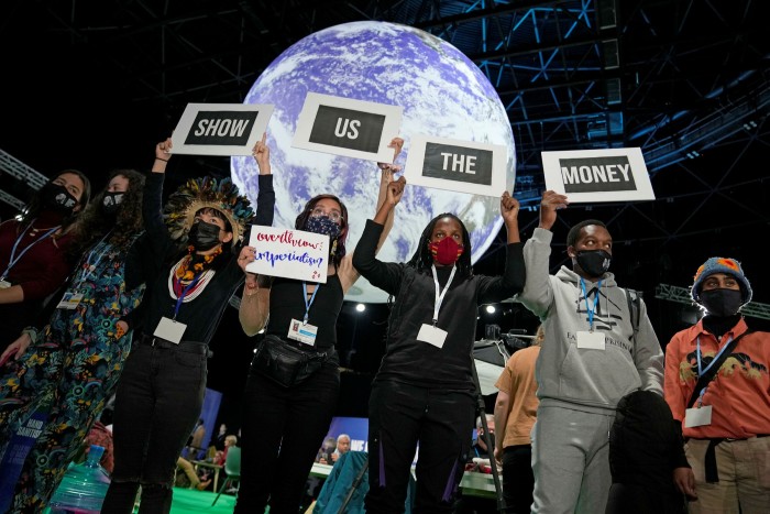 Climate activists protest at COP26