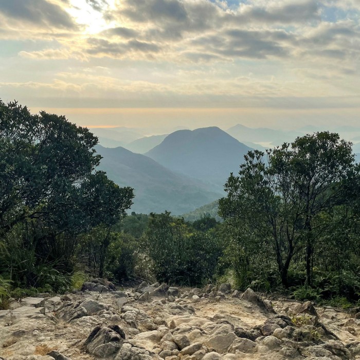 The route joins the scenic MacLehose Trail