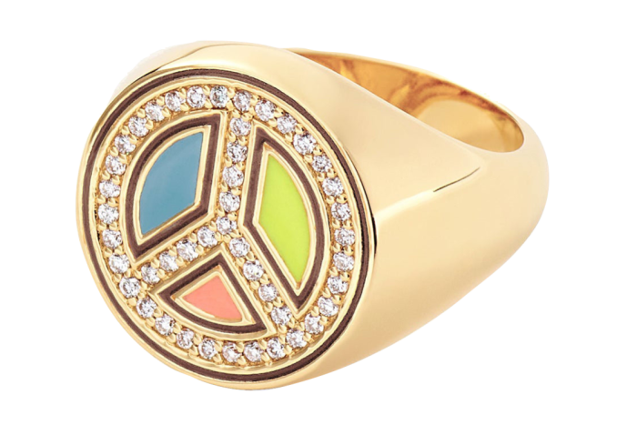 Groovy Peace Out signet ring