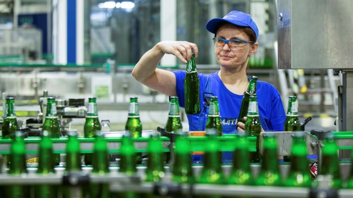 From barley to bar: Carlsberg calculates what it calls its ‘beer-in-hand’ emissions