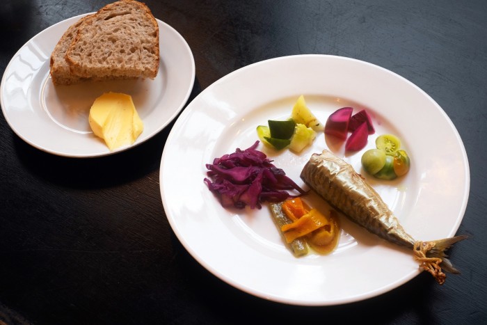 Smoked mackerel with pickles and preserves