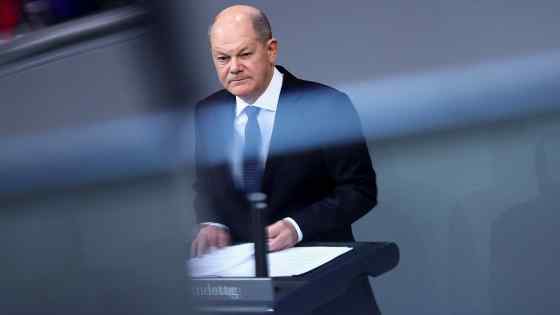 Scholz sticks to Germany transition plans despite budgetary hole