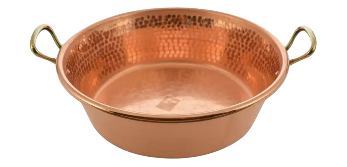 E Dehillerin hammered-copper jam pan, €189