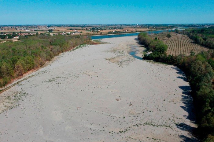 A sandy dry riverbed