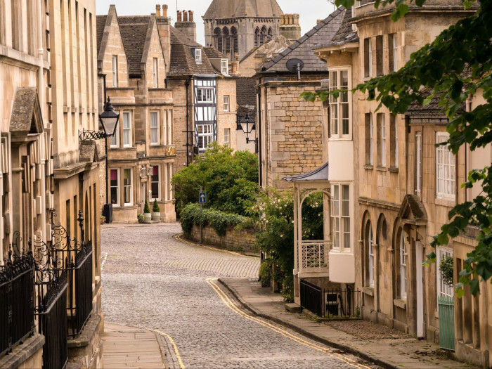 Yellow-beige stone and cobbled streets of Stamford