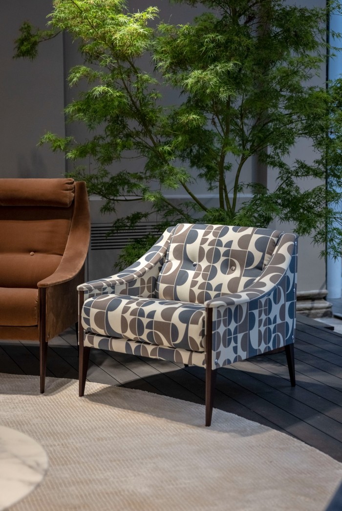 Gio Ponti’s Dezza armchair in Redevance fabric