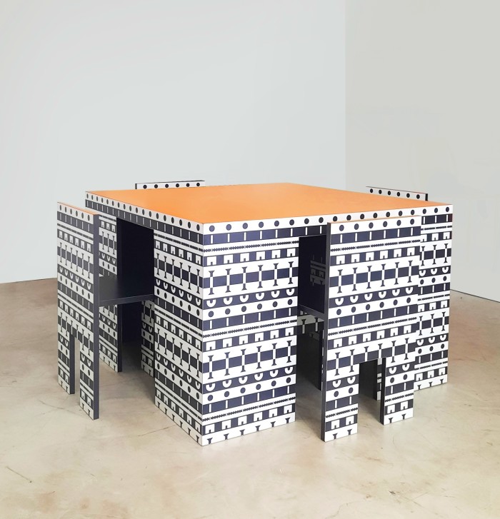 Alessandro Mendini laminated-wood Ollo table and chairs, 1988, POA