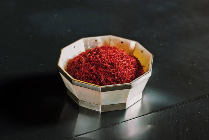The saffron Pinto bought in Istanbul