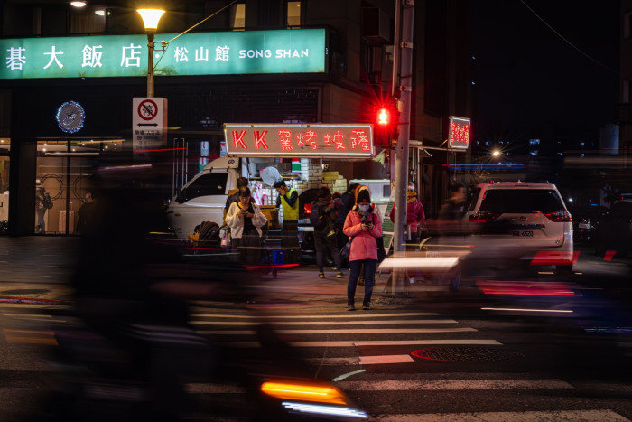 Night street scene in Taipei