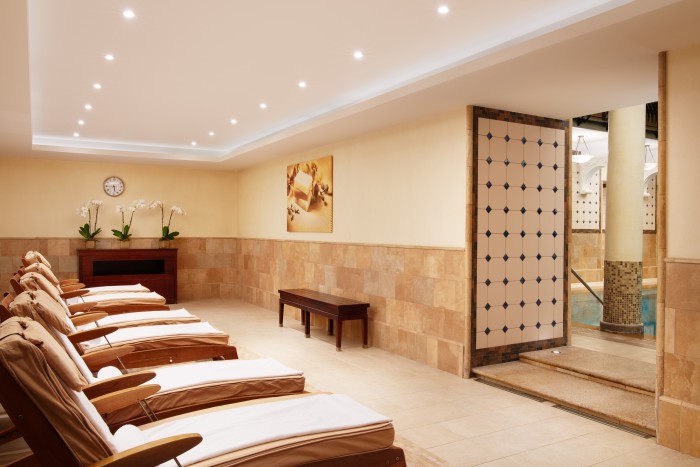 The hotel employs ESPA aromatherapy oils and skincare products in its treatments