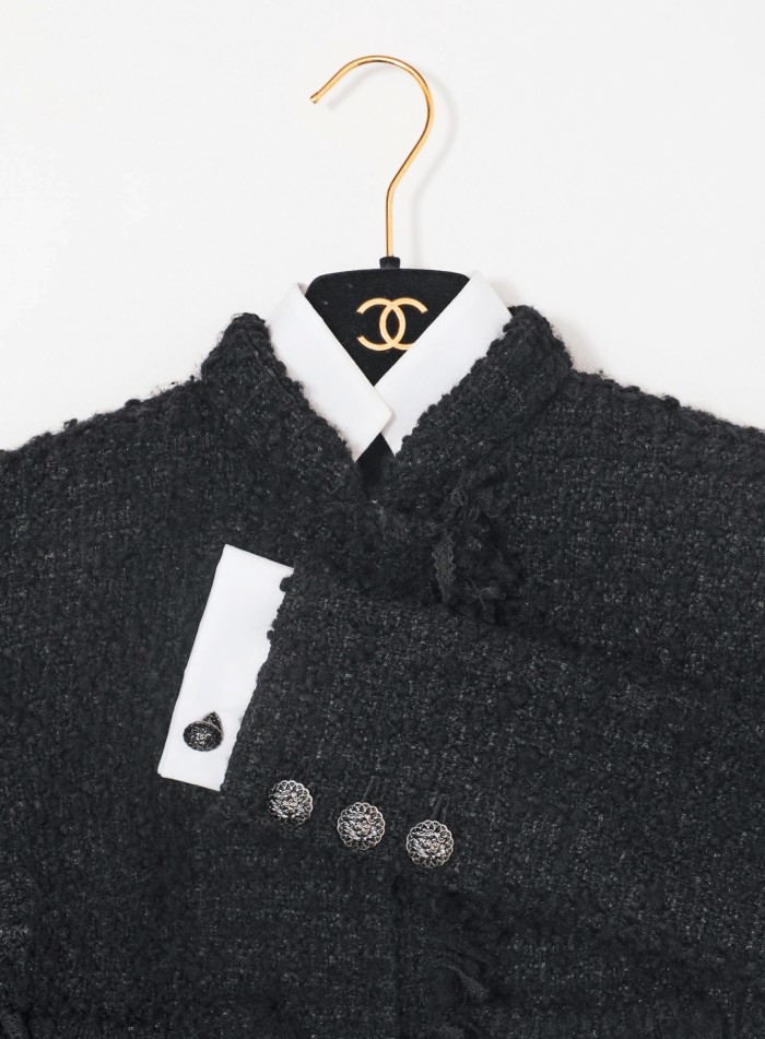 Chanel trompe-l’oeil tweed ensemble, pre-fall 2017, at Re-See