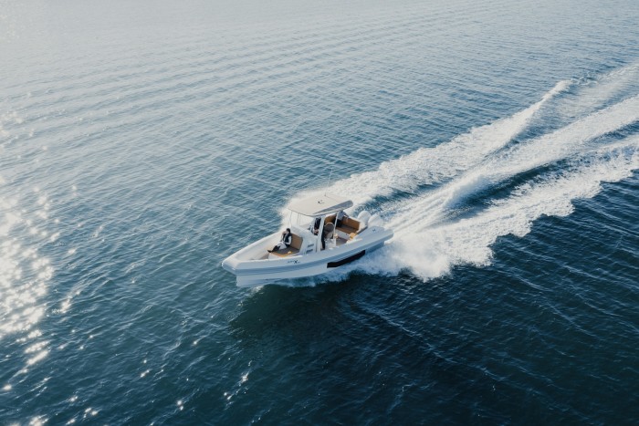 The Iguana X100 has a top speed of 50 knots