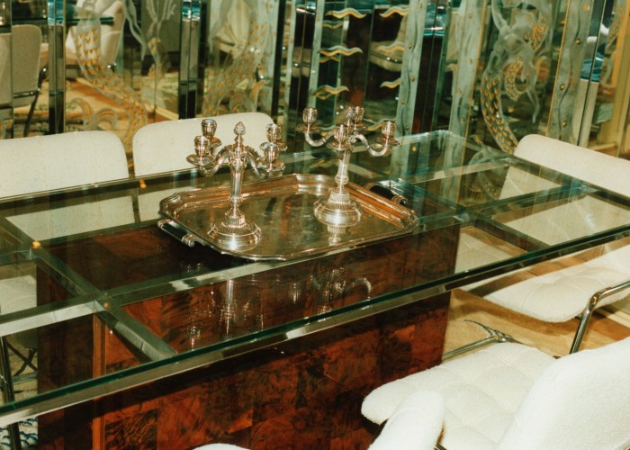 A Willy Rizzo table and an art deco tray found at Hotel Drouot