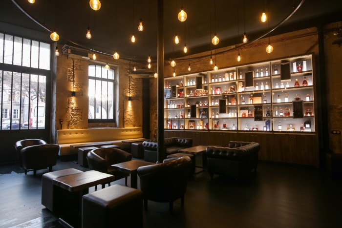 Inside Bar Luciole in Cognac