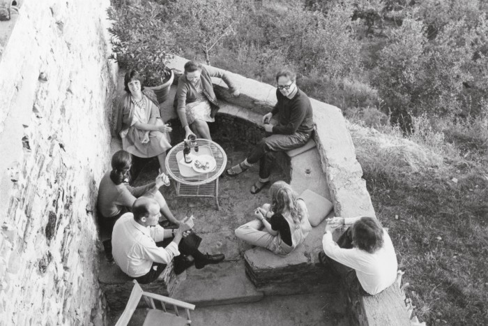The Woodmans and guests in the breakfast nook at Antella, c1970