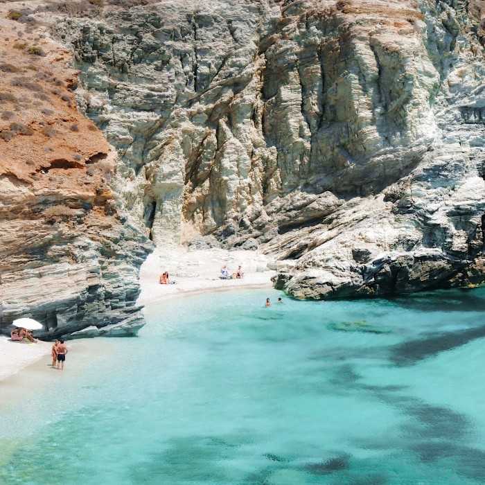 Agali beach, Folegandros