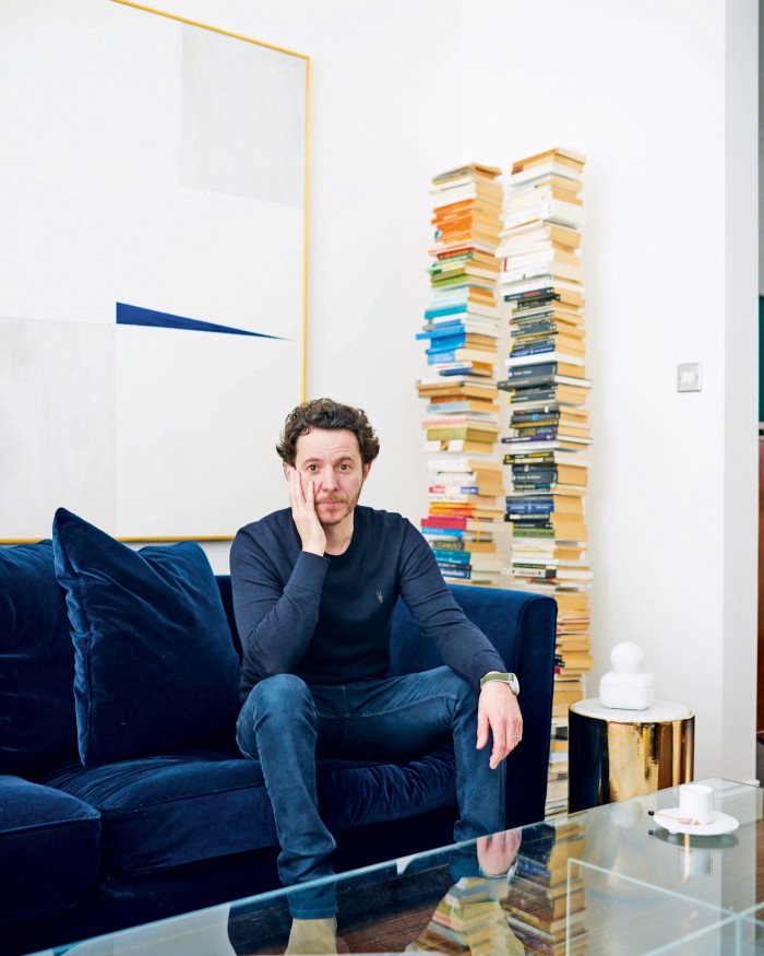 Is it a shelf, a sculpture or an architectural trick? Unsurprisingly, Pavlo Schtakleff, co-founder of the Sé design brand known for its cerebral furniture, arranges his reading in colour-coded book towers that suspend disbelief
