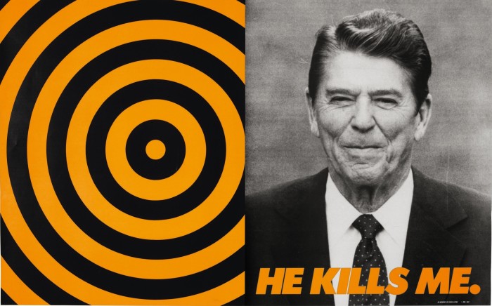 An image in two halves: the left is target with concentric black and yellow rings; thr right is a black and white photo of Ronald Reagan with ‘he kills me’ in the same yellow