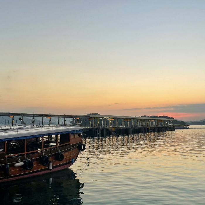 The pier in Sai Kung at dawn 