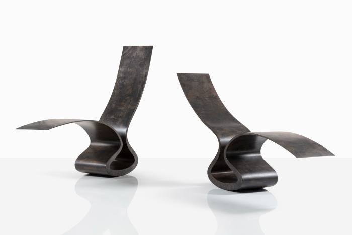After Spring and Before Summer chaises longues from 1992 by Ron Arad (estimate €80,000– €120,000)