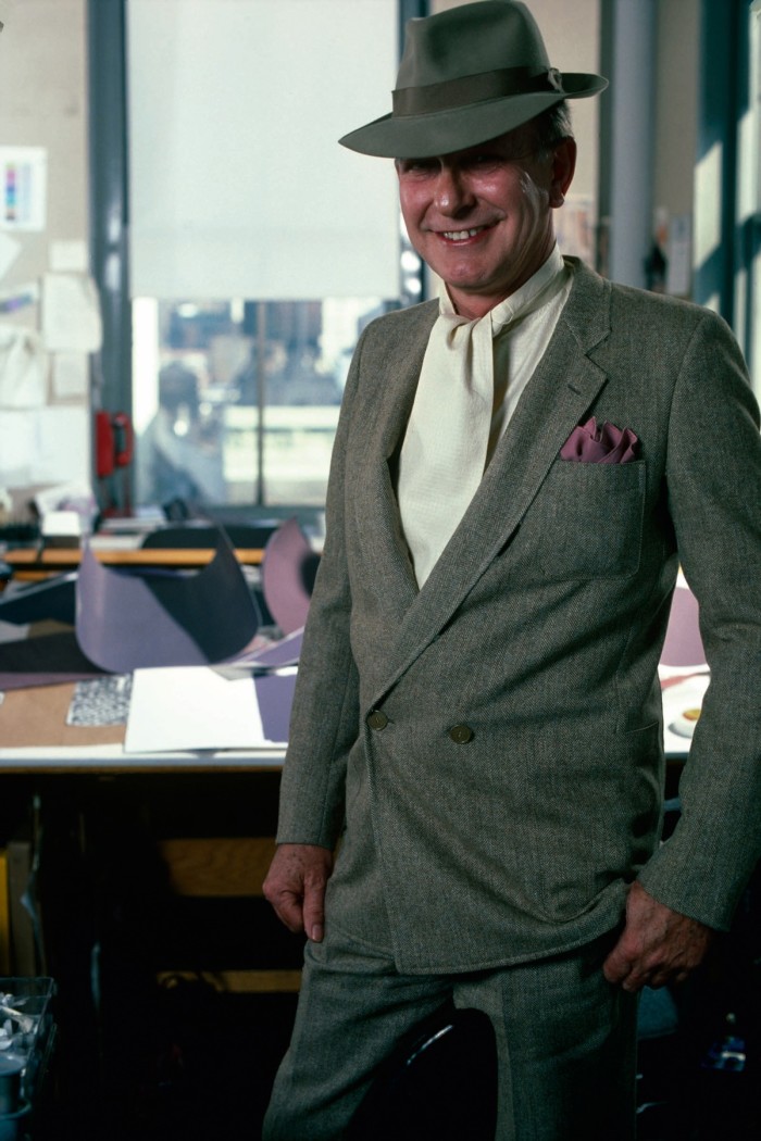 American textile designer Jack Lenor Larsen in 1982