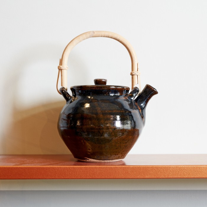 Leach St Ives teapot, £95