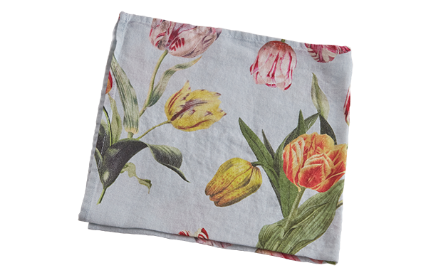 Flower-themed linen napkins
