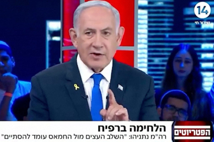 Benjamin Netanyahu appearing on the rightwing television station Channel 14