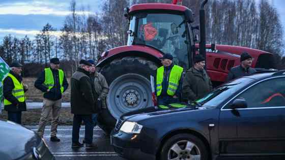 Zelenskyy seeks meeting with Tusk to end Polish farmers’ border blockade
