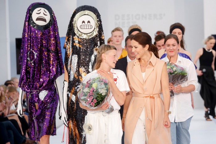 The Crown Princess presents an award to Swedish designer Sara Lundberg at Copenhagen Fashion Week 2016