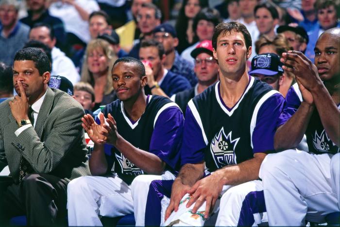 Lithuanian player Šarūnas Marčiulionis, third from left, during a season with the Sacramento Kings in 1996