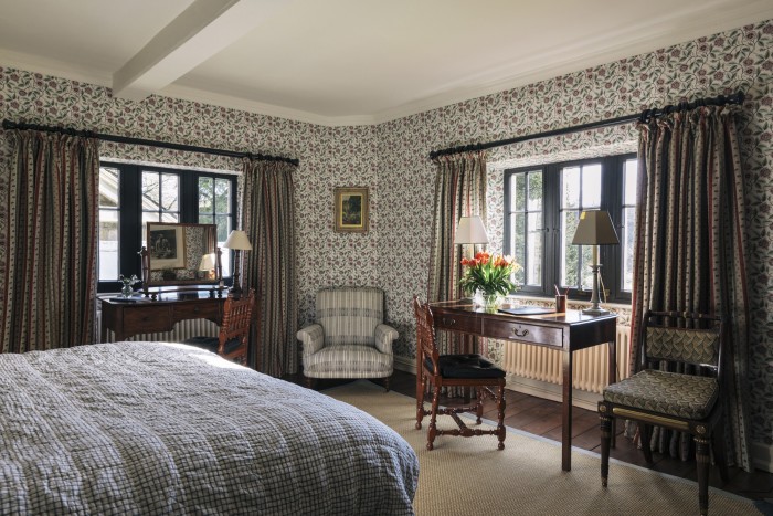 The Burlington bedroom, designed by Rita Konig in collaboration with Laura Burlington