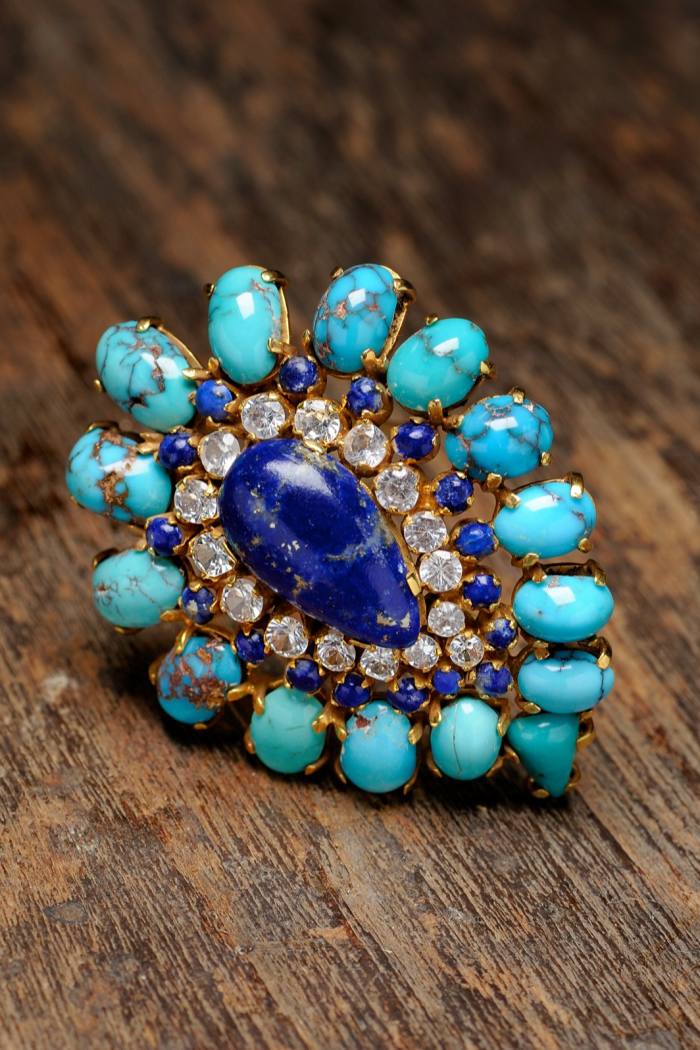 The lapis lazuli, diamond and turquoise brooch designed by Hemmerle’s grandfather