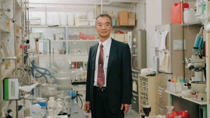 Kozo Ito at his laboratory.