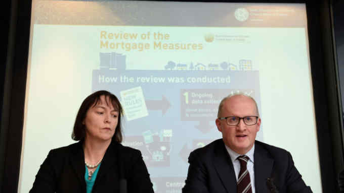 FILE PHOTO: Deputy Governor Sharon Donnery and Governor Philip R. Lane (R) speak at a Central Bank of Ireland event in Dublin, November 23, 2016. REUTERS/Clodagh Kilcoyne/File Photo - RC148D8CFD00