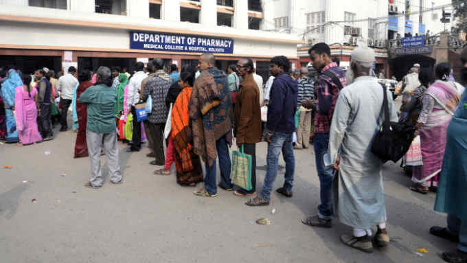 KOLKATA, WEST BENGAL, INDIA - 2018/02/01: Patient queued up outside a hospital for medical treatment. View of patient at hospital during Finance Minister Arun jaitley announcement of world largest health care program or National Health Protection Scheme to cover 10 core poor families during General Budget 2018 -2019. The provision of Rs. 5 Lakh per family per year for medical reimbursement under National Health Protection Scheme has been announced. (Photo by Saikat Paul/Pacific Press/LightRocket via Getty Images)