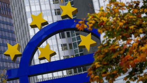 The euro sign sculpture stands outside the former European Central Bank (ECB) headquarters in Frankfurt, Germany, on Monday, Oct. 21, 2019. U.K. Prime Minister Boris Johnson is making a fresh bid to deliver on his promise to take Britain out of the European Union on Oct. 31 amid mounting optimism that he now has the backing to get his deal through Parliament. Photographer: Alex Kraus/Bloomberg