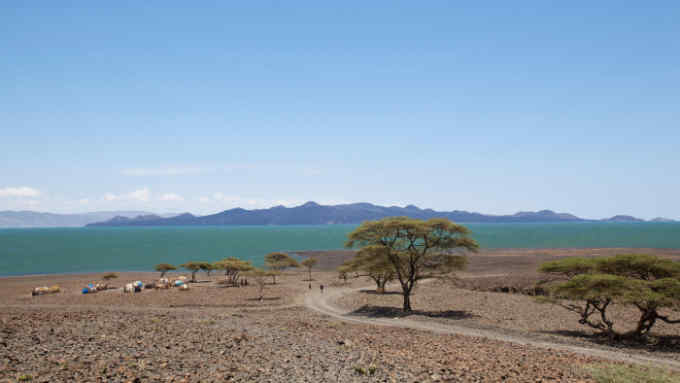 EYDR6D Barren scenery around Loyangalani on Lake Turkana; Kenya