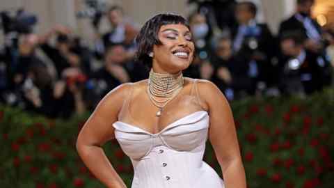 Paloma Elsesser in a vintage Galliano pearl choker